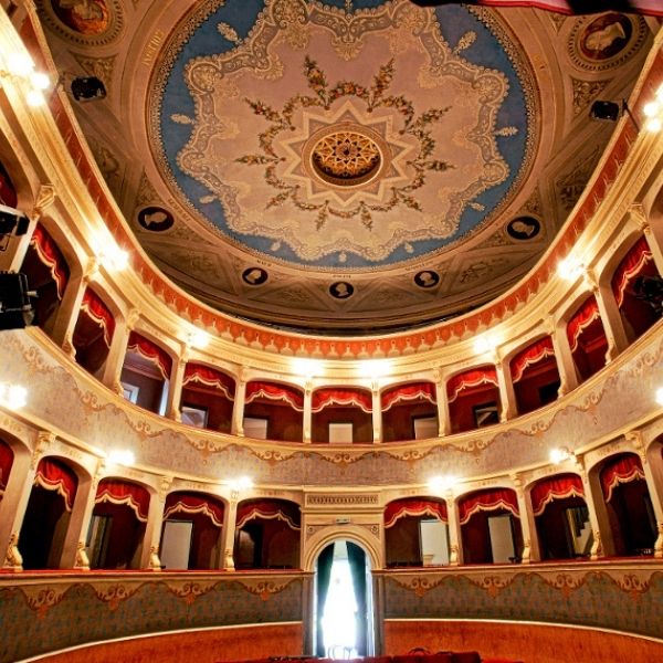 teatro petrella